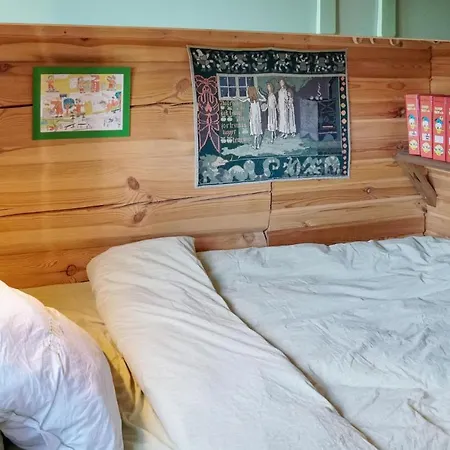 4 Bedroom Beautiful In 펜션 *