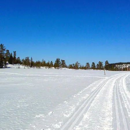 4 Bedroom Beautiful In Svarstad (Vestfold)