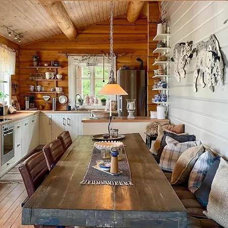 Schönes Haus Mit 4 Schlafzimmern In Ferienhaus *