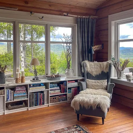 4 Bedroom Beautiful In